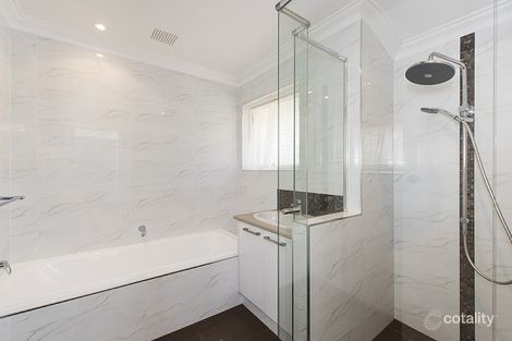 Property photo of 19 Hester Way Greenwood WA 6024