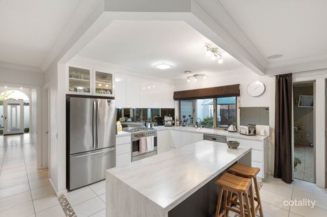 Property photo of 24 Belltower Avenue Alfredton VIC 3350