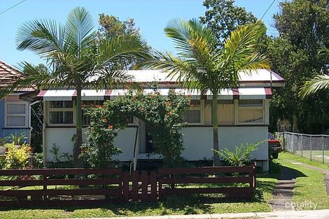 8 Mountjoy Tce, Wynnum, QLD 4178