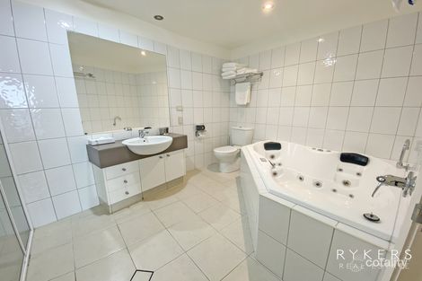 Property photo of 410/1 Esplanade Lakes Entrance VIC 3909