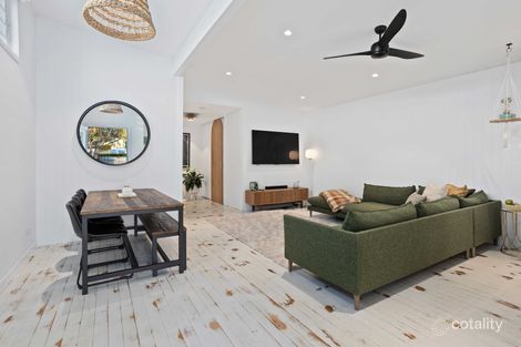 Property photo of 10 Paradise Avenue Miami QLD 4220