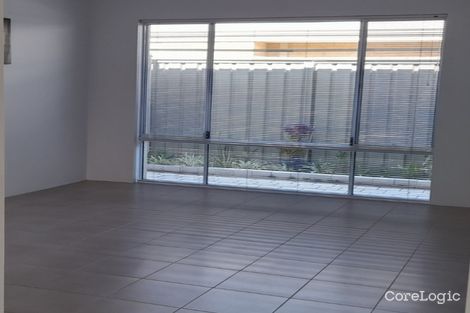 Property photo of 52 Butcherbird Loop Erskine WA 6210