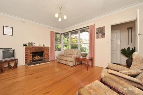 Property photo of 9 Meadow Crescent Mount Waverley VIC 3149