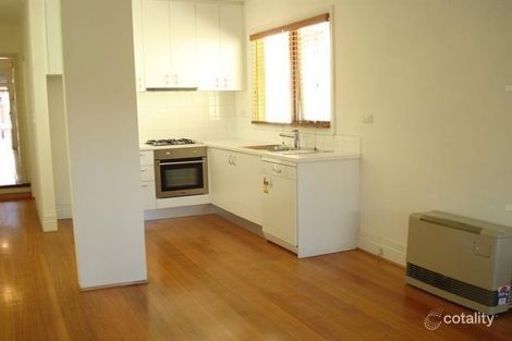 70 Palmerston Cres, South Melbourne, VIC 3205