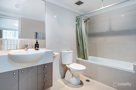 Property photo of 204/14-16 Carol Avenue Springwood QLD 4127