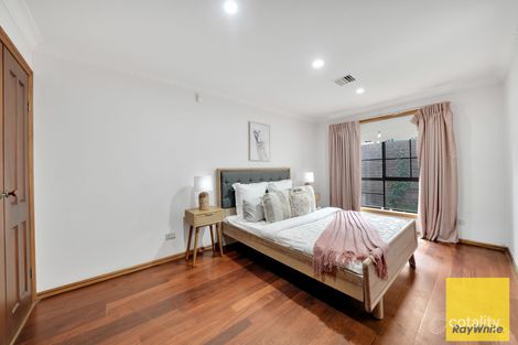 Property photo of 48 Buckingham Street Sydenham VIC 3037