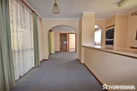 Property photo of 4 Roland Avenue Mount Evelyn VIC 3796