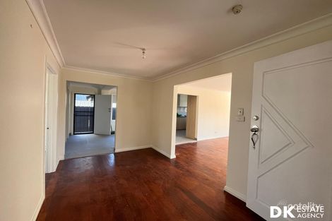Property photo of 72 Lorraine Crescent Jacana VIC 3047