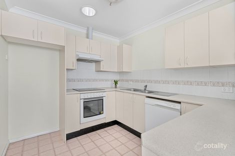 Property photo of 2/42 Allambee Place Valentine NSW 2280