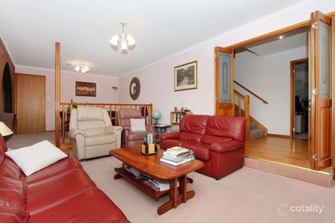 Property photo of 19 Malster Court Keilor Downs VIC 3038