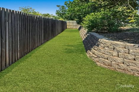 Property photo of 6 Gerbera Place Yamanto QLD 4305