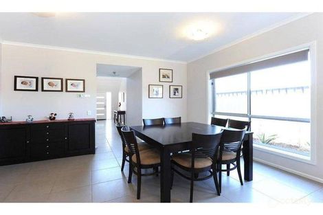 Property photo of 17 Emery Place St Clair SA 5011