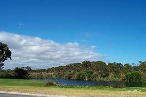 8 Lake Seppings Dr, Middleton Beach, WA 6330