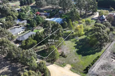 9 Grose Rd, Gordon, VIC 3345