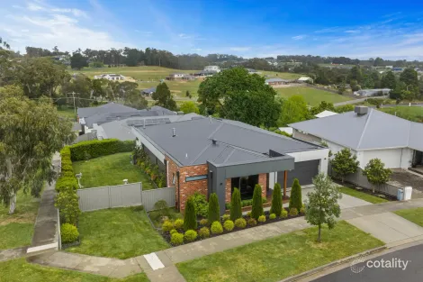 Property photo of 1 Locmor Drive Brown Hill VIC 3350
