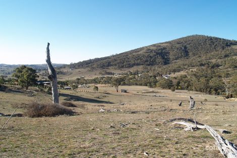 Property photo of 29 Redbox Place Royalla NSW 2620