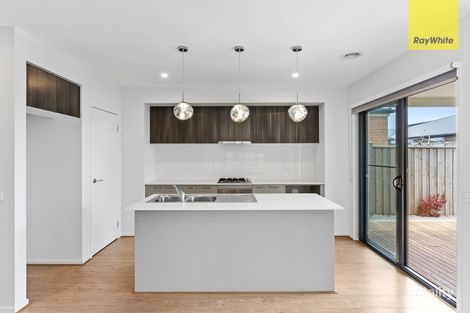Property photo of 24 Kipling Circuit Diggers Rest VIC 3427