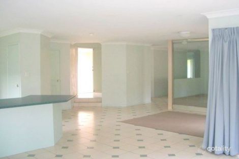 Property photo of 6 Greenstead Way Forest Lake QLD 4078