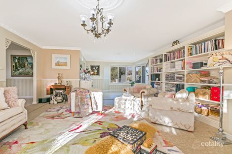 Property photo of 29 Banjos Circuit Hillvue NSW 2340