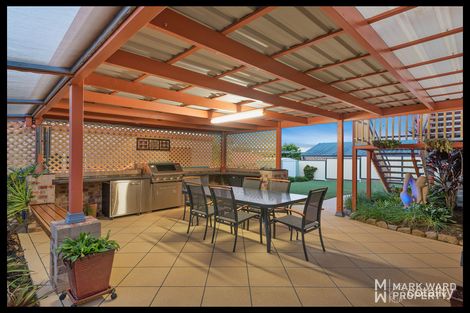Property photo of 36 Boorala Crescent Eight Mile Plains QLD 4113