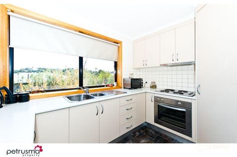 Property photo of 2/47 Bass Street Warrane TAS 7018
