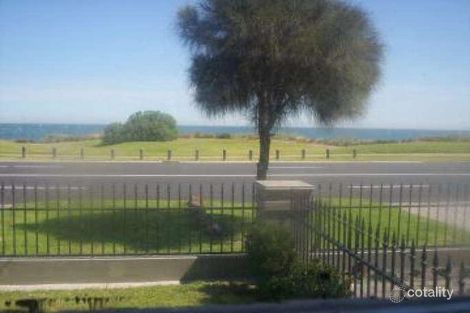 Property photo of 31 Beach Road Hampton VIC 3188