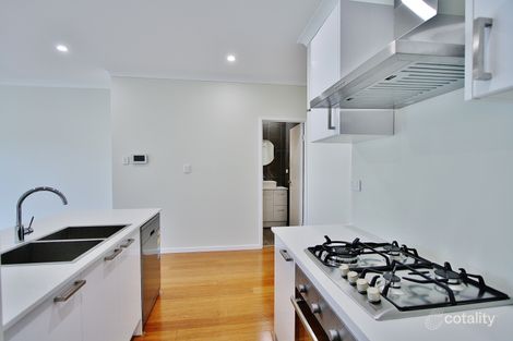Property photo of 5/847 Logan Road Holland Park West QLD 4121
