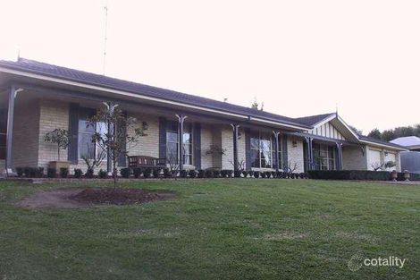 Property photo of 1 Haddin Place Kirkham NSW 2570