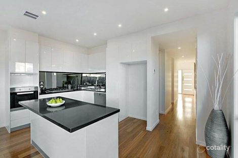 Property photo of 6A Loch Crescent Strathmore VIC 3041