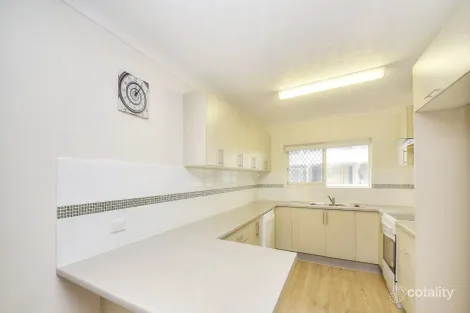 Property photo of 11/136 Old Burleigh Road Broadbeach QLD 4218