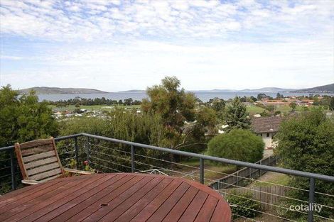 22 Nankoor Cres, Howrah, TAS 7018