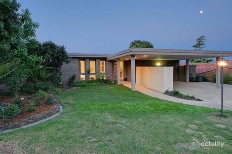 Property photo of 3 Lansell Road Glen Waverley VIC 3150
