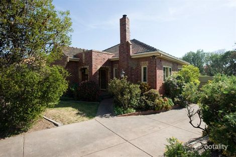 Property photo of 4 Magdala Avenue Strathmore VIC 3041