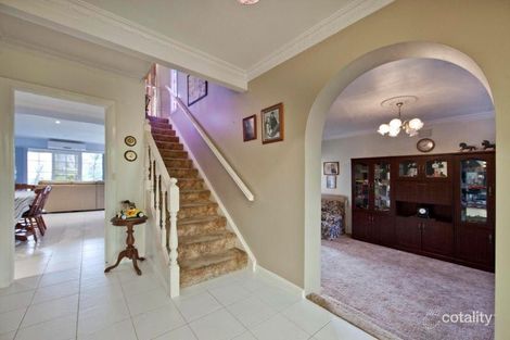 Property photo of 22 Glenview Crescent Frankston VIC 3199