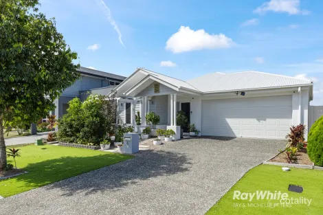 4 Preston St, Newport, QLD 4020