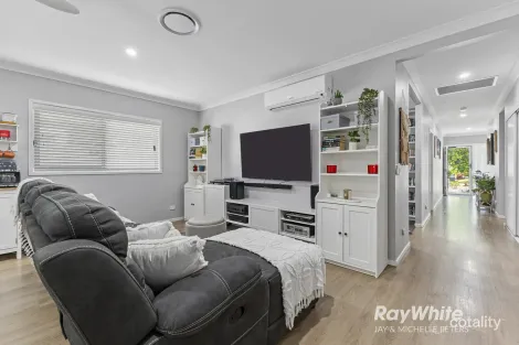 Property photo of 4 Preston Newport QLD 4020