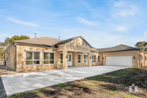 Property photo of 51 Glendonald Road Darraweit Guim VIC 3756