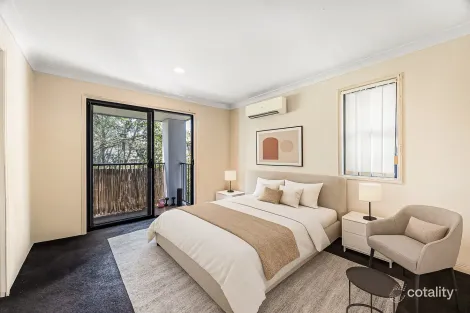 Property photo of 9/18 Bourton Road Merrimac QLD 4226