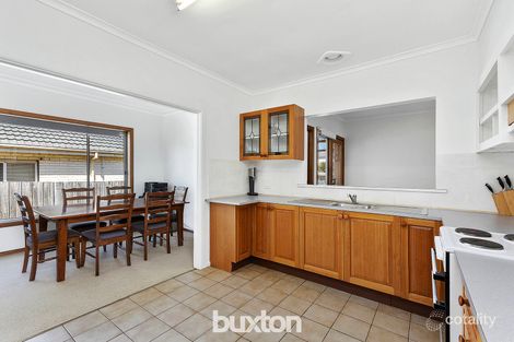 Property photo of 17 Nagle Drive Belmont VIC 3216