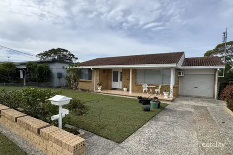 27 Woolana Ave, Budgewoi, NSW 2262