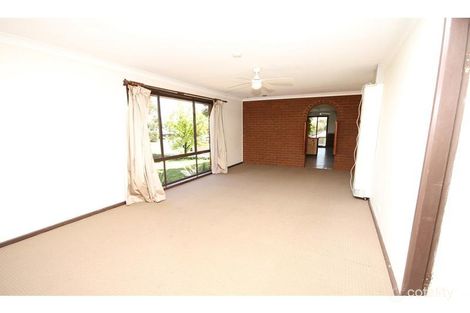 Property photo of 10 Yeo Crescent Yass NSW 2582