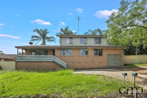 32 Sturt St, Campbelltown, NSW 2560