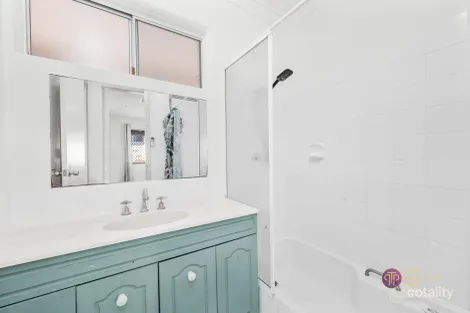 Property photo of 3 Gravity Street Beckenham WA 6107