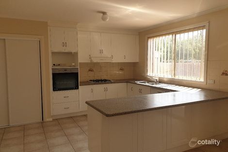 Property photo of 12 Brownlow Court Lara VIC 3212
