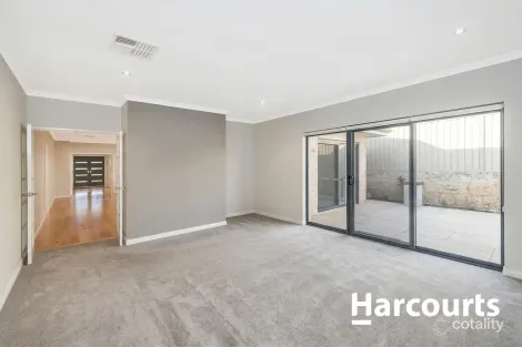 Property photo of 72 Ranworth Road Hocking WA 6065