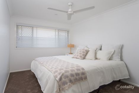 Property photo of 2/42 Dawn Parade Miami QLD 4220
