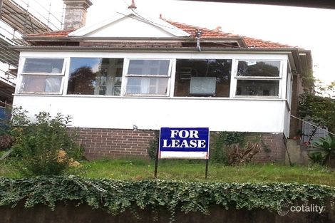 5 Hampton Court Rd, Carlton, NSW 2218