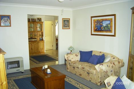 Property photo of 9 Jillian Place Macquarie Fields NSW 2564