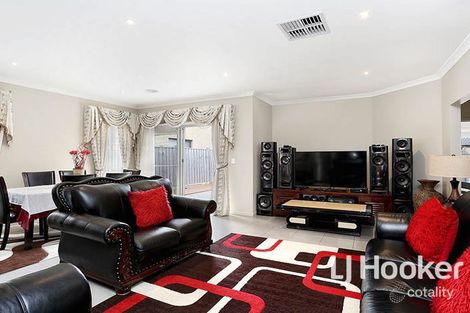 Property photo of 31 Lilyturf Drive Tarneit VIC 3029