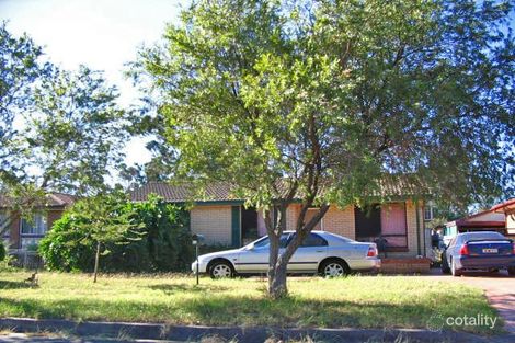 Property photo of 32 Nehme Avenue Albion Park Rail NSW 2527